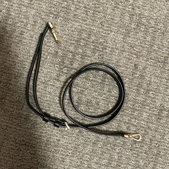 BNWOT Kate Spade rose crossbody bag - Picture 4 of 4